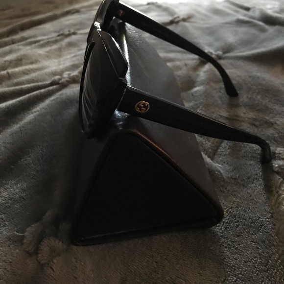 Gucci sunglasses - Picture 2 of 4