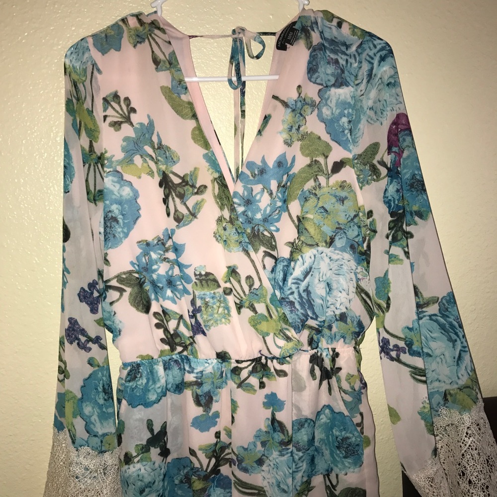 Long sleeve romper