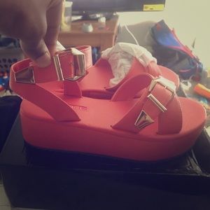 Platform sandals