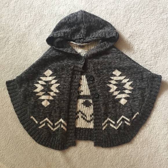 Toddler Girls/' Cream Poncho Sweater Genuine Kids from OshKosh Size 5T NWT