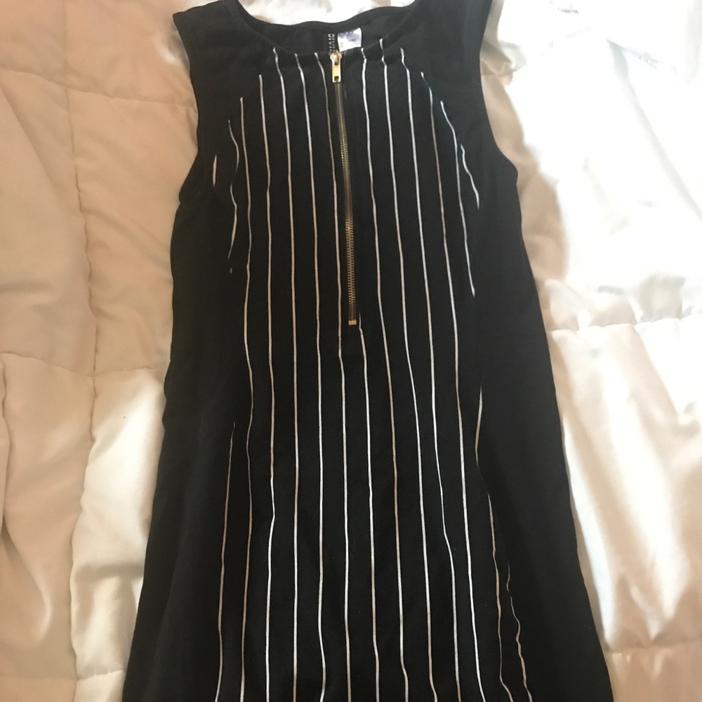 Bodycon dress. Striped