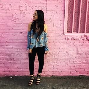 Meet your Posher, Evelyn