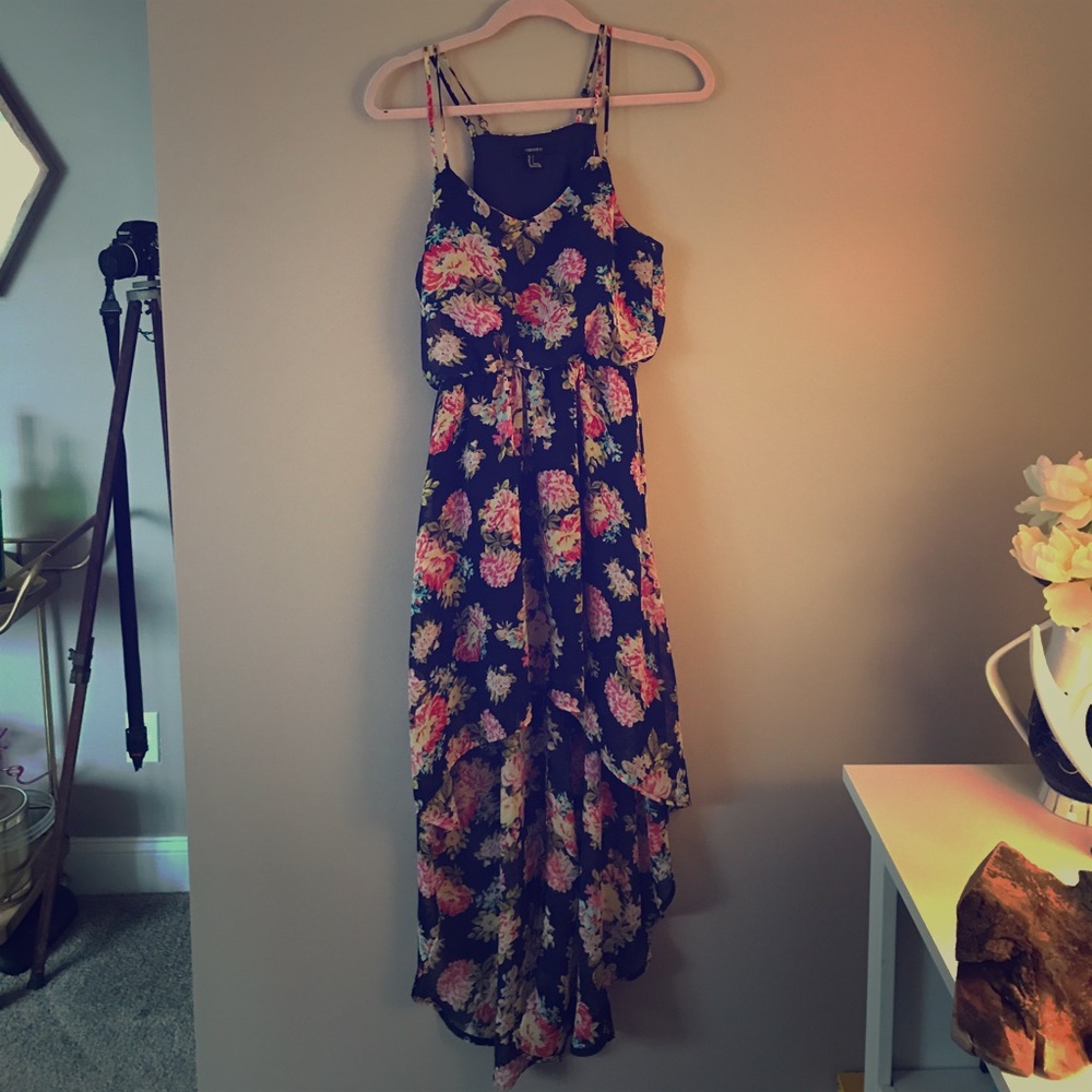 Floral high low dress size m