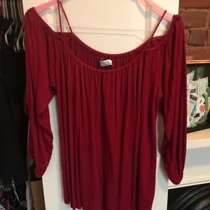 Bailey 44 cold shoulder top
