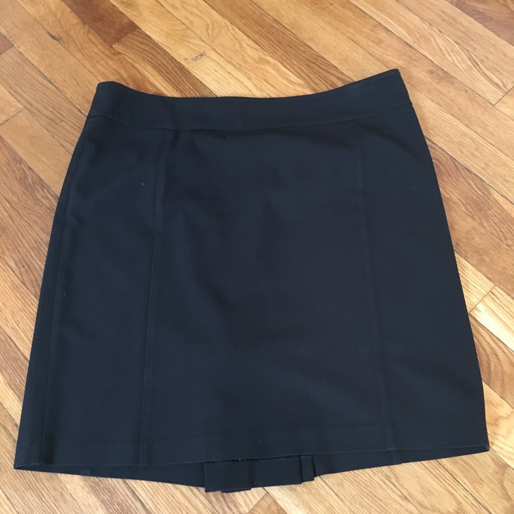 Black skirt