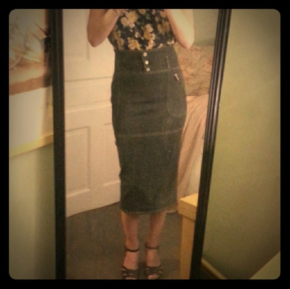 Dolce & Gabbana Denim Knee Length Skirt