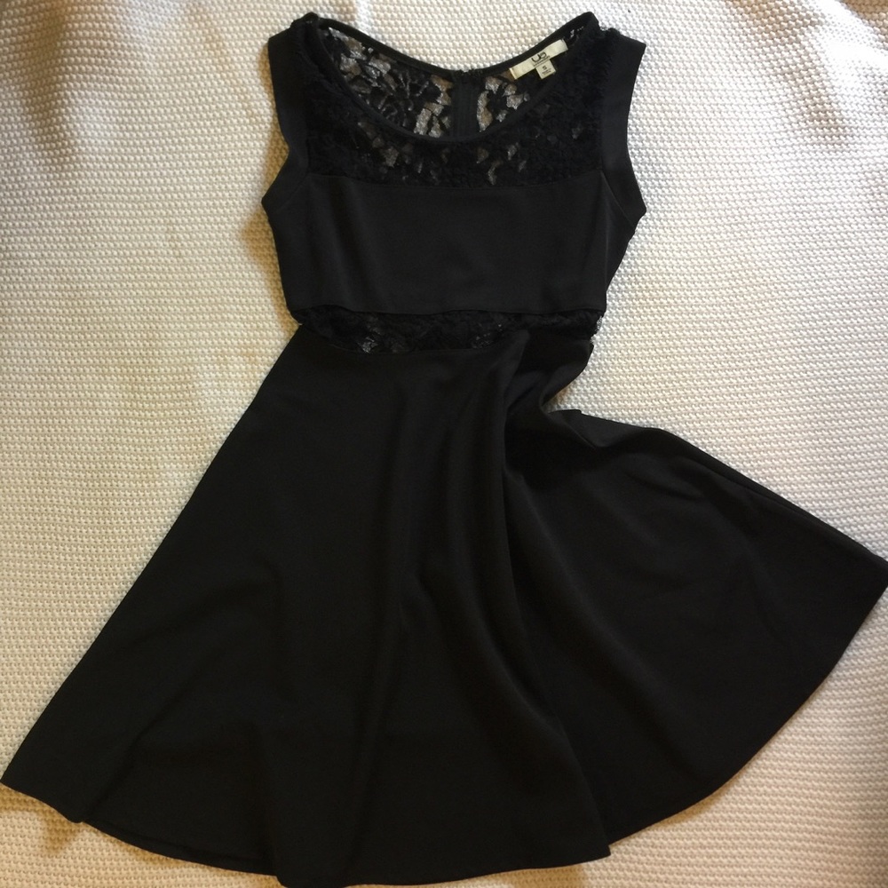 Black cocktail dress size small