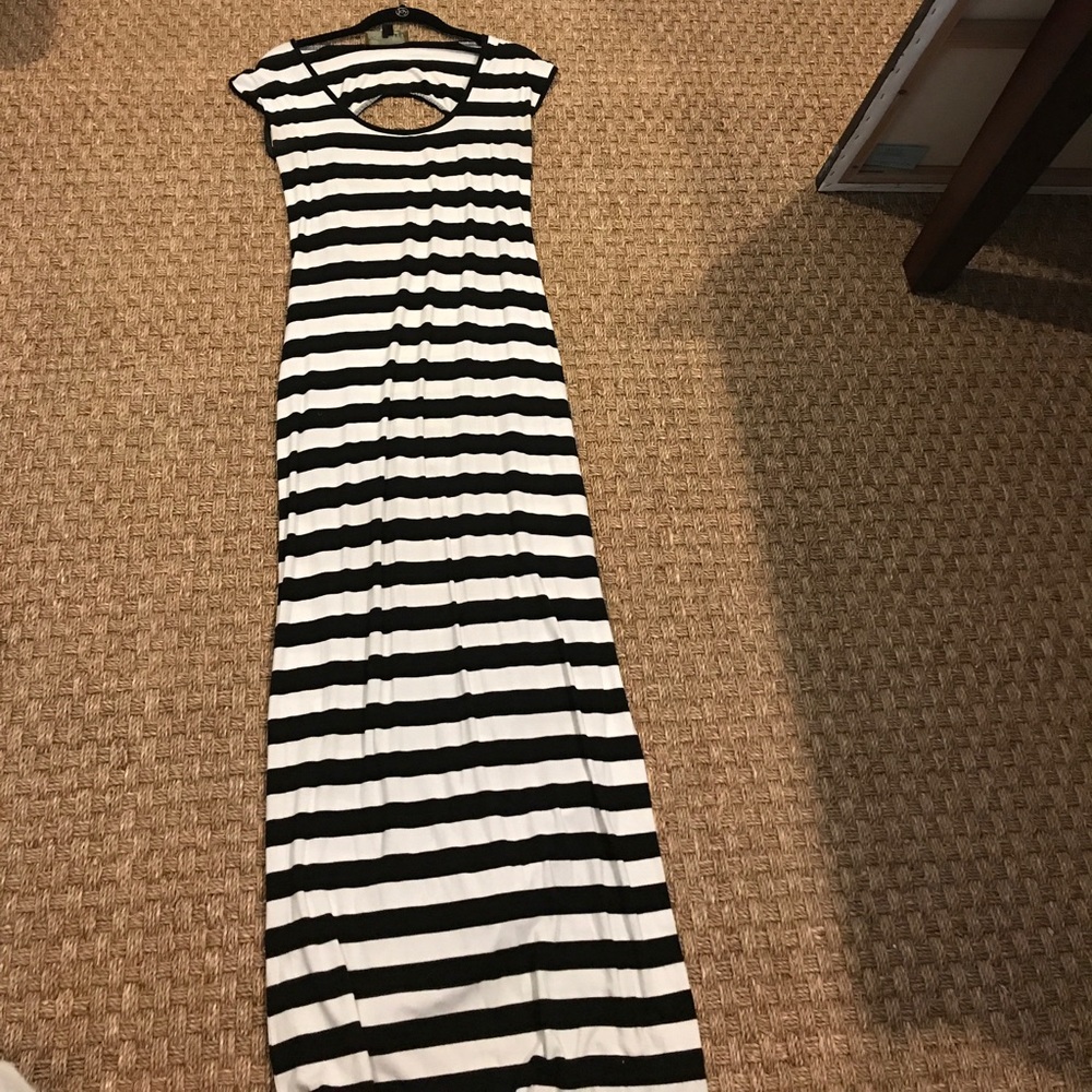Nicole Miller Maxi