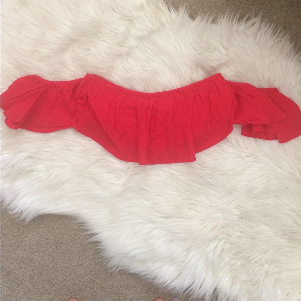 XXI red off shoulder crop top - Picture 2 of 3