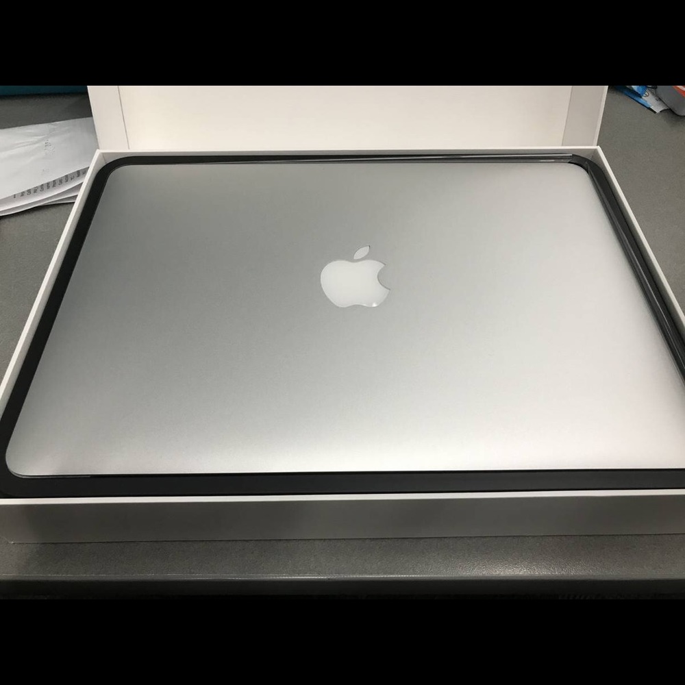 Apple MacBook Pro