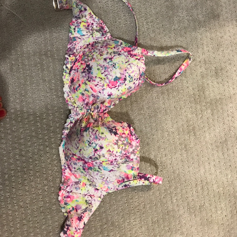 Vs swim suit size 34 DDD