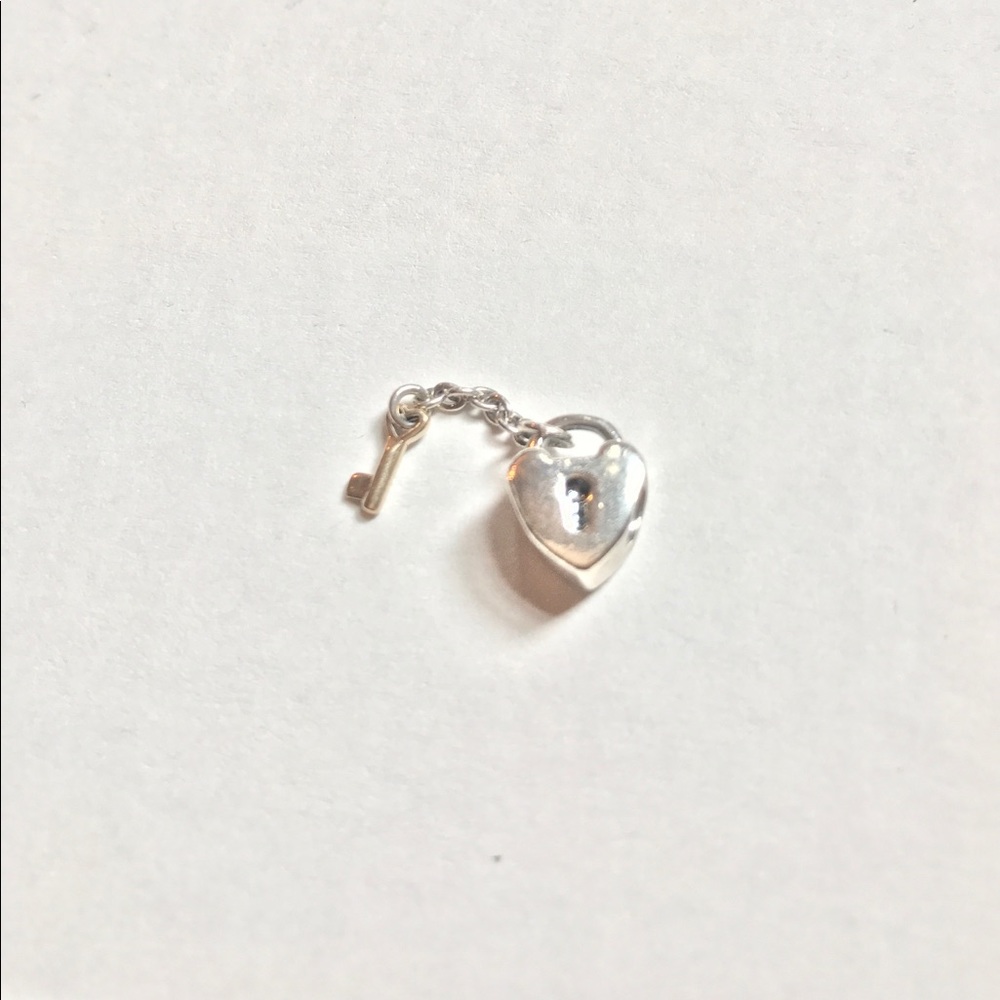 Key to my Heart Pandora charm.