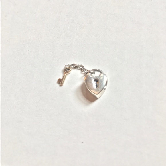 Key to my Heart Pandora charm. - Picture 1 of 2