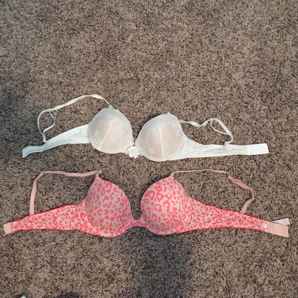 36 A bra