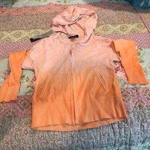 Girls zip up ombré hoodie size 5 NWT