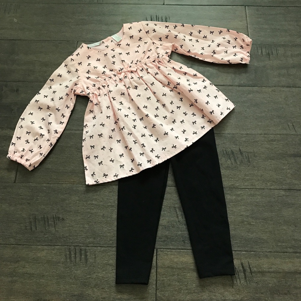 BABY First Impressions Two Piece Set