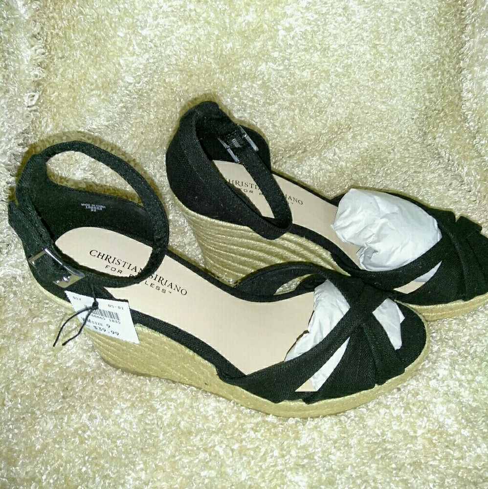 Christian Siriano black wedges
