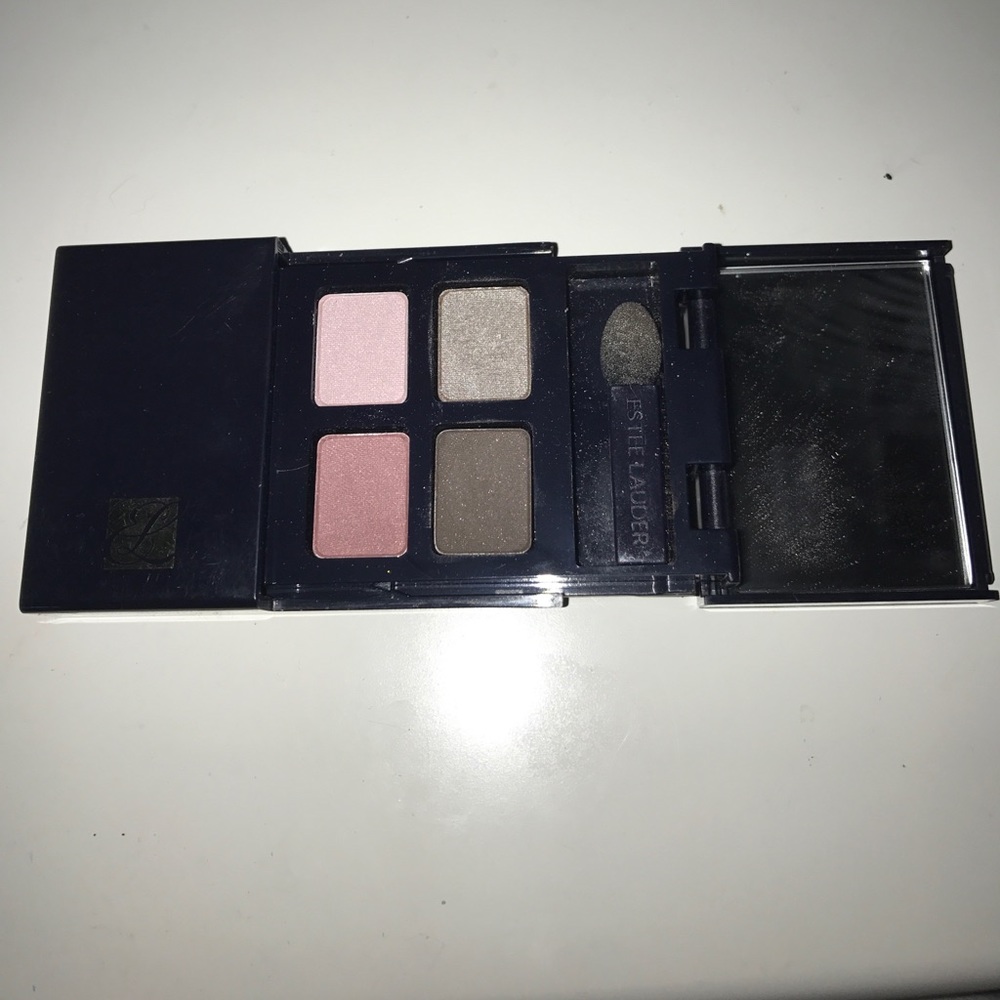 Host Pick 💄 Estée Lauder Eyeshadow