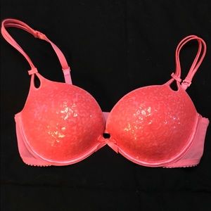 Victoria's Secret plunge bra