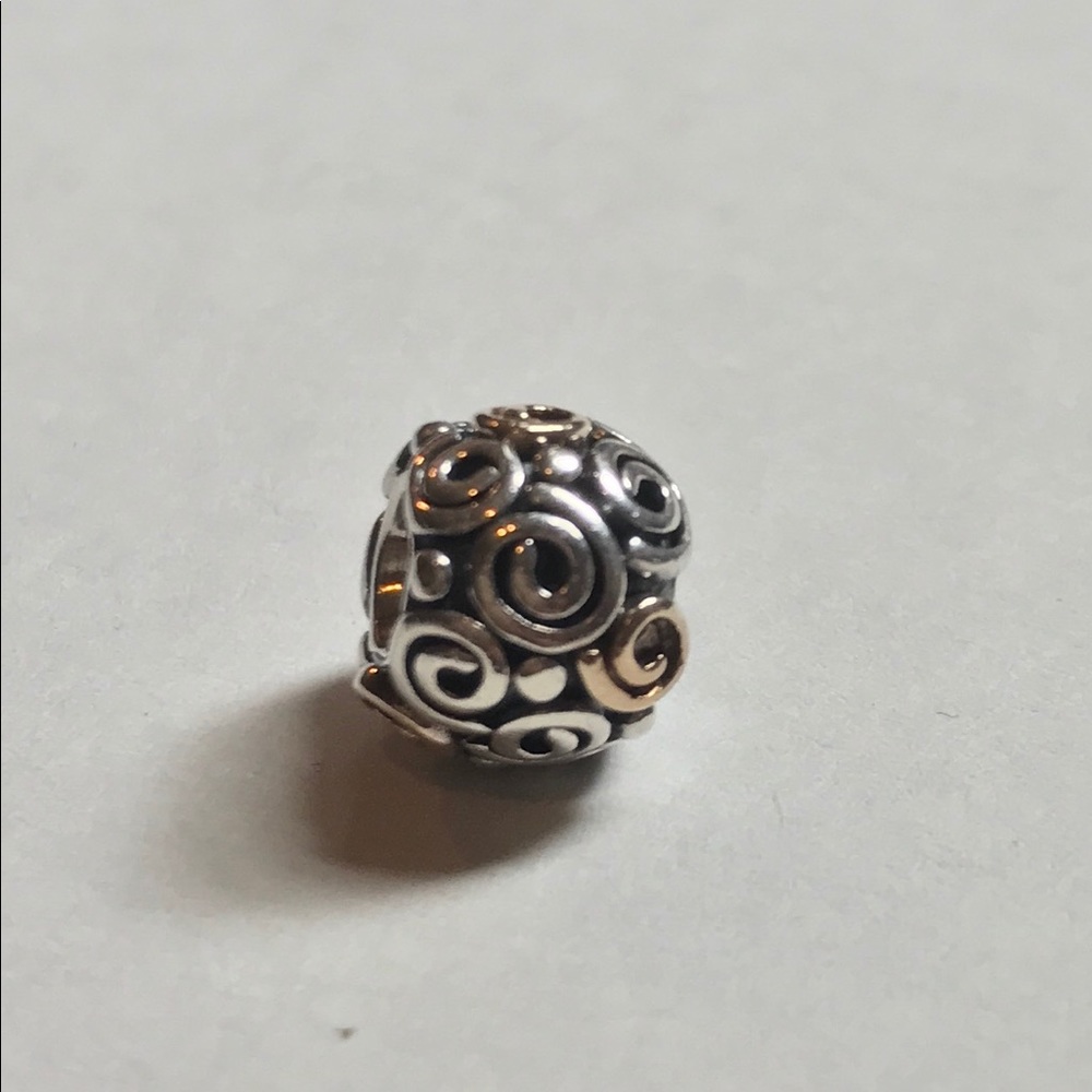 Swirl Retired Pandora Charm