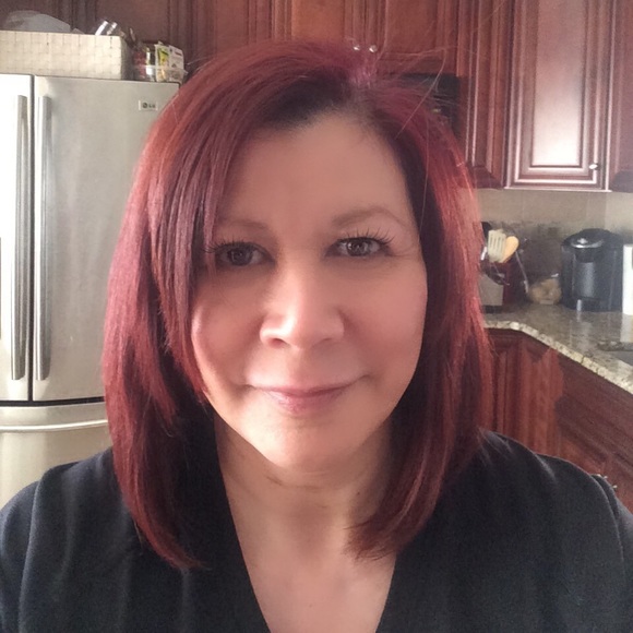 Meet your Posher, Jo - Picture 1 of 1