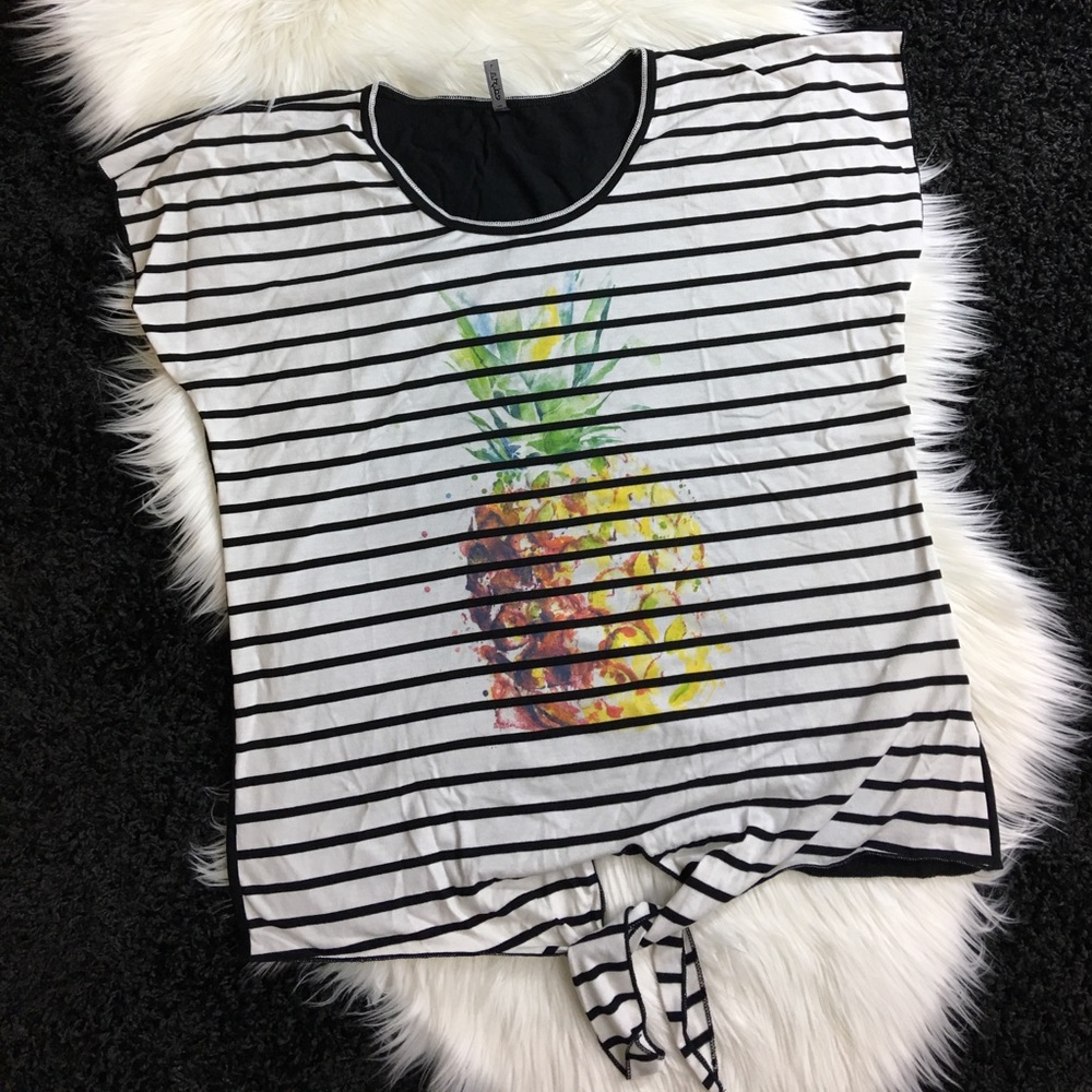 Pineapple & Stripes Tie Front T-shirt Size Large - Picture 2 of 4