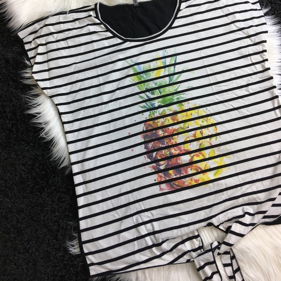Pineapple & Stripes Tie Front T-shirt Size Large - Picture 3 of 4