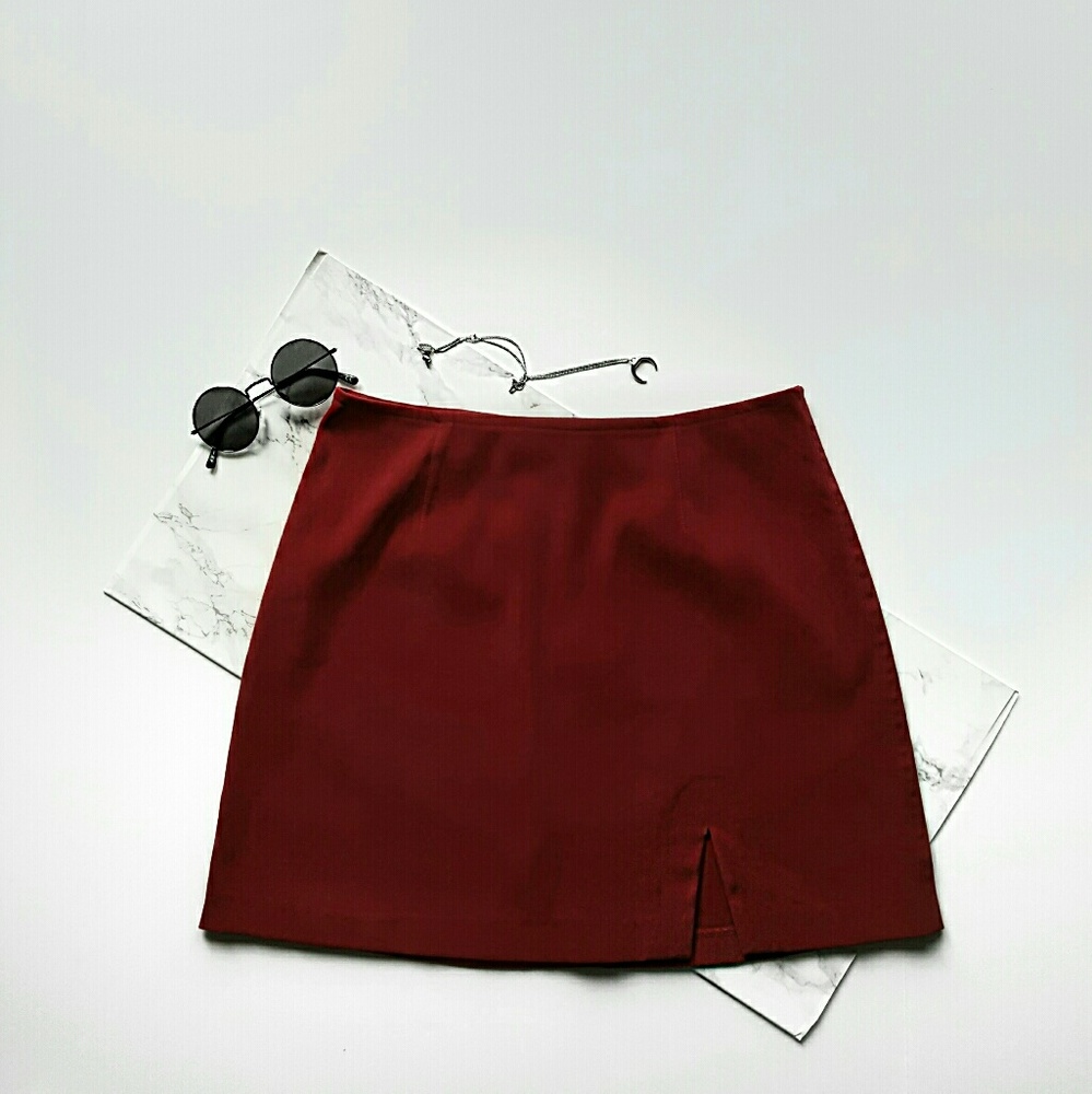 Express Red Skirt - Picture 1 of 3