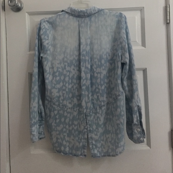 Denim shirt - Picture 2 of 3