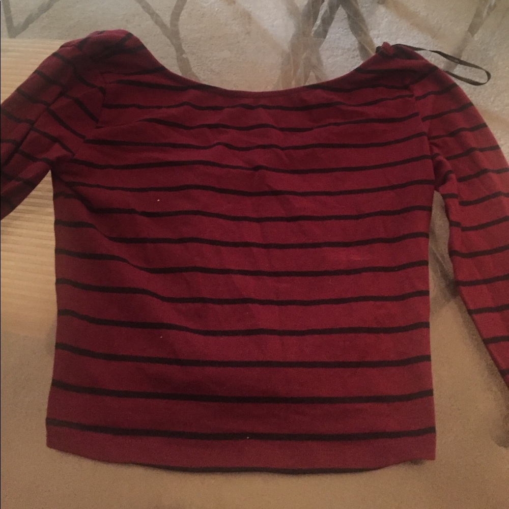 Strip long sleeve crop top