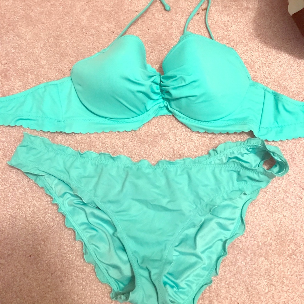 Victoria's Secret scalloped teal bikini