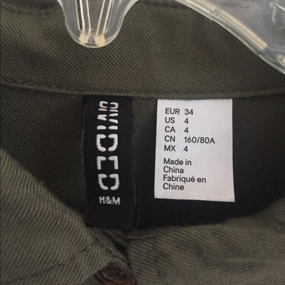 Button up shirt - Picture 4 of 4