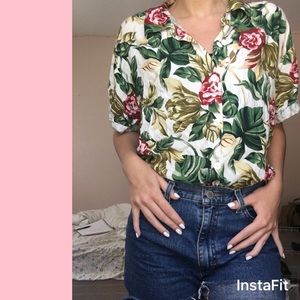 Hawaiian button up shirt