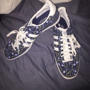 Adidas Gazelle Shoes