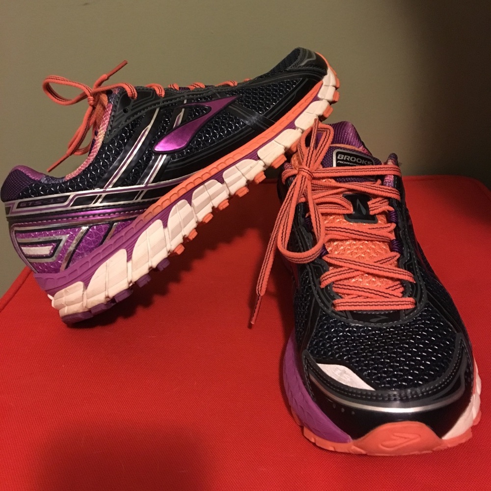 Brooks Adrenaline GTS 15
