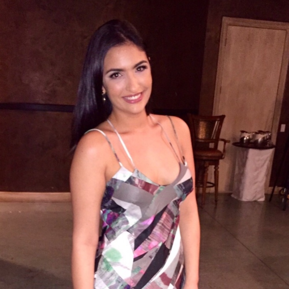 Meet your Posher, Renata