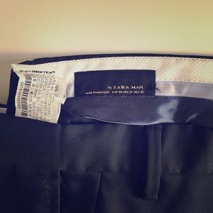 Black Tag Zara dress pants! Great condition!!