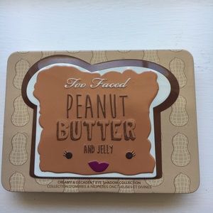 Too faced peanut butter and jelly palette