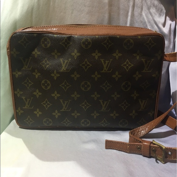 Vintage Louis Vuitton purse - Picture 2 of 8