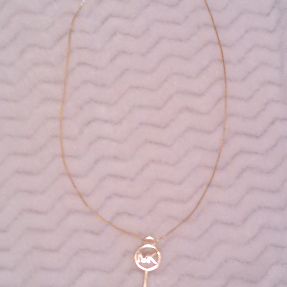 NEW MK Gold Key Necklace - Picture 2 of 3