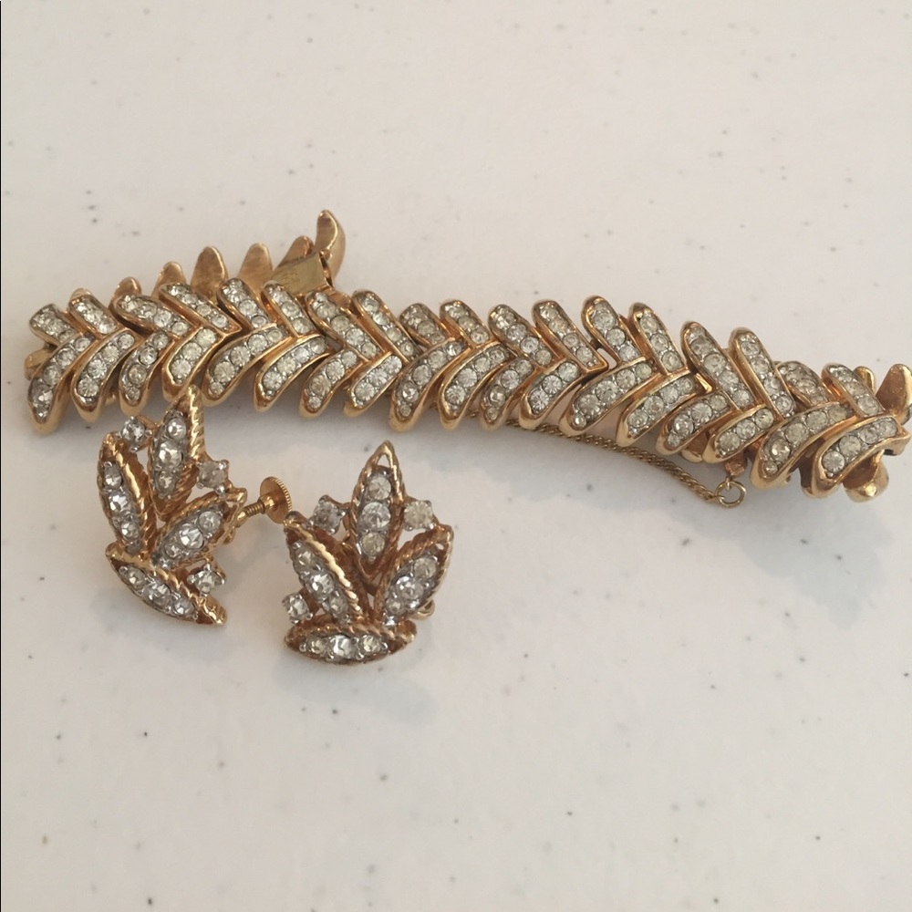 Vintage Jomaz bracelet and earring set
