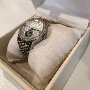 BCBG python watch. Model BG6273