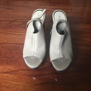 Platform Peep Toe Sandals