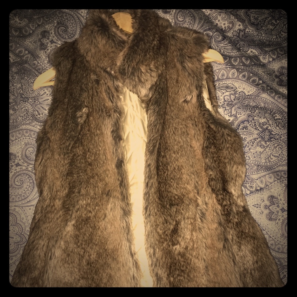 Fur vest