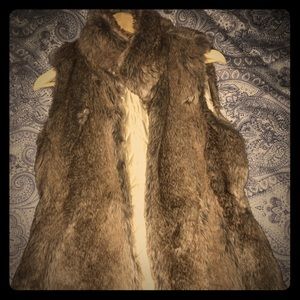 Fur vest