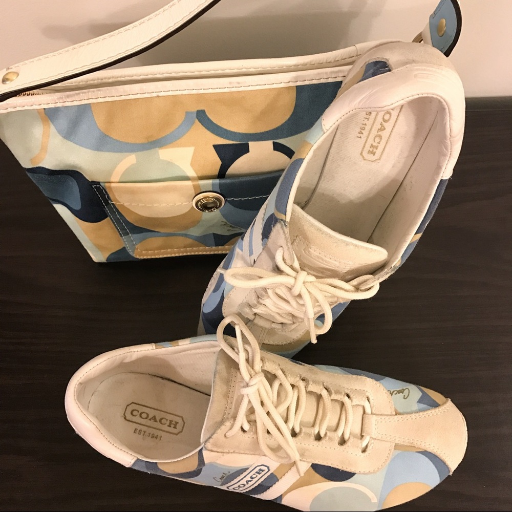 Coach Signature Scarf Print Bag