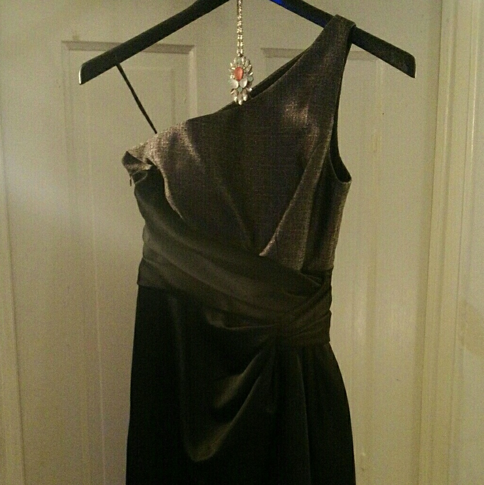 Maggie London Holiday/Party/Cocktail Dress