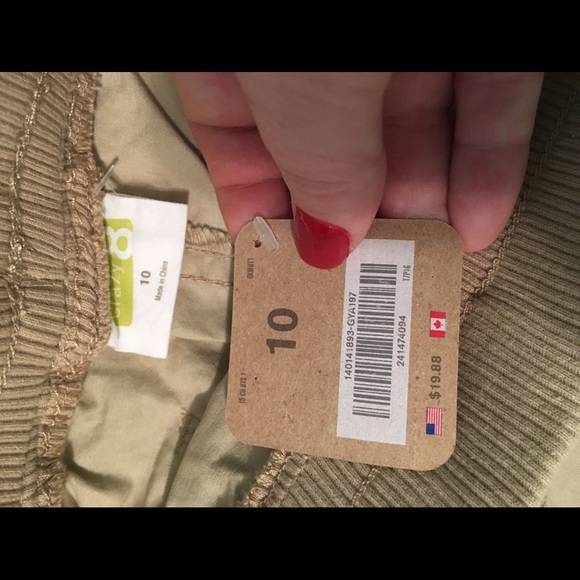 Crazy 8 khaki pants - Picture 3 of 3