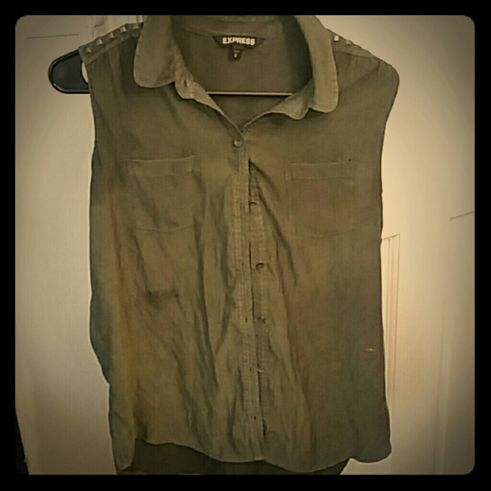 Sleeveless button up- olive/army green