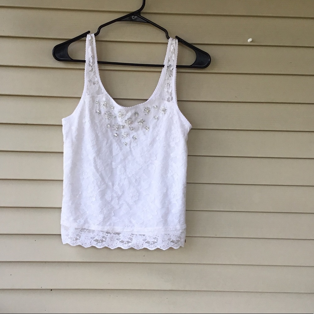 Lace cute top.. Great quality